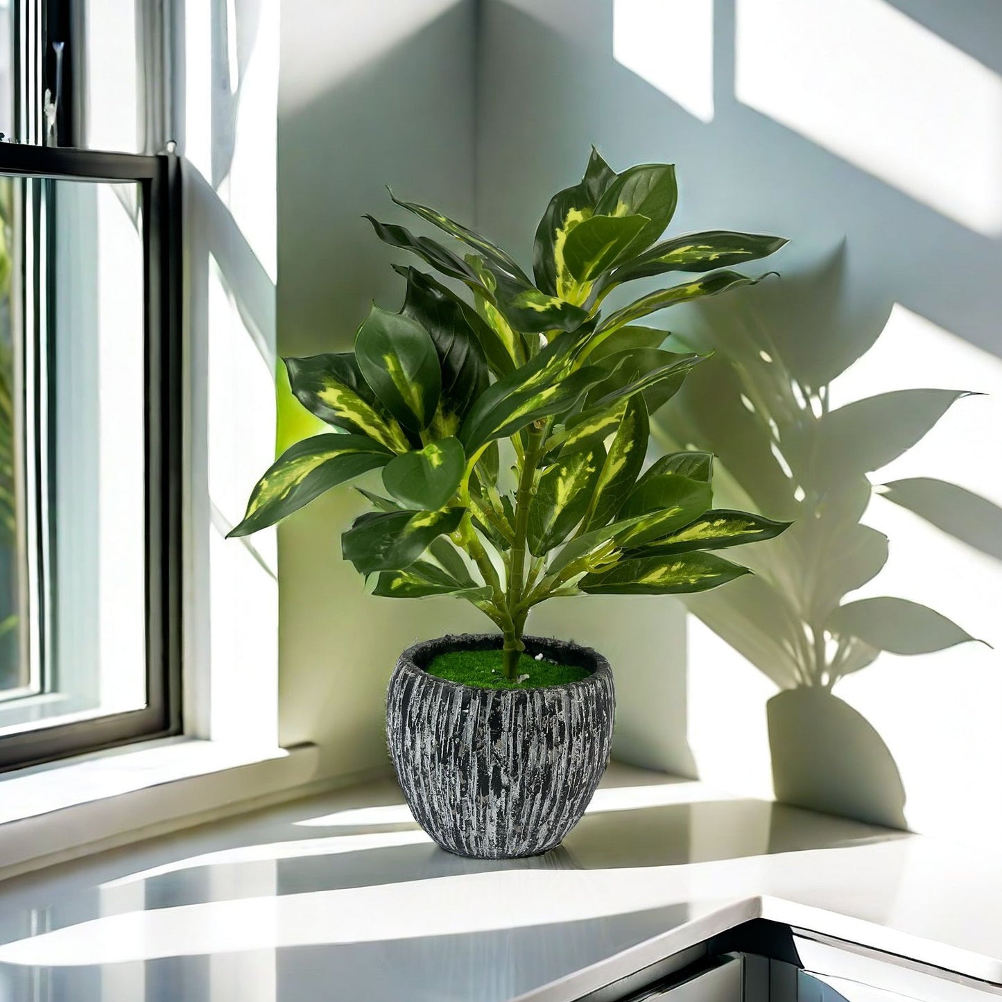 Real-Touch Monstera Plant Evergreen Beauty